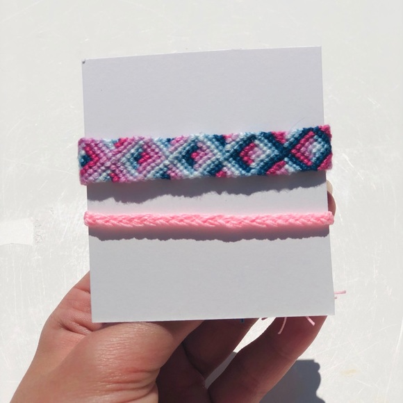 Friendship bracelets - Picture 4 of 11